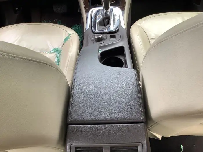 Armrest Opel Insignia