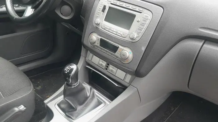 Gear stick cover Ford Focus