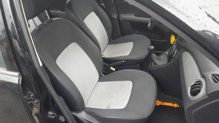 Seat, right Hyundai I10