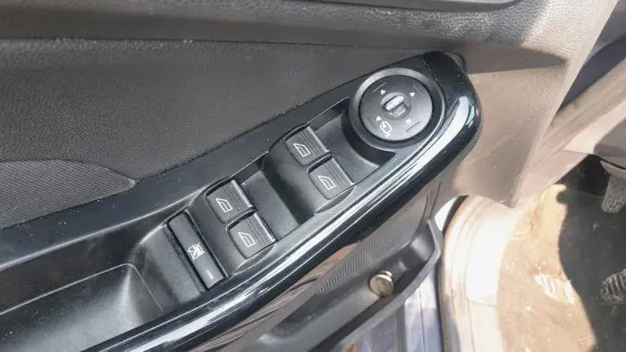 Electric window switch Ford Fiesta