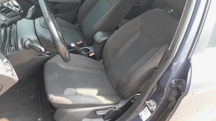 Seat, left Ford Fiesta