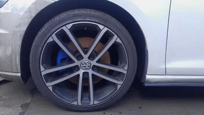 Set of wheels + tyres Volkswagen Golf