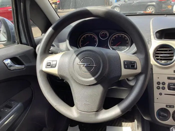 Steering wheel Opel Corsa