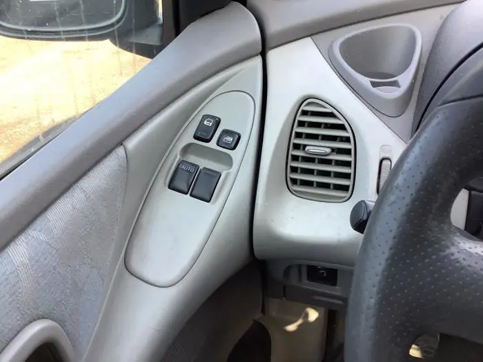 Electric window switch Nissan Almera Tino