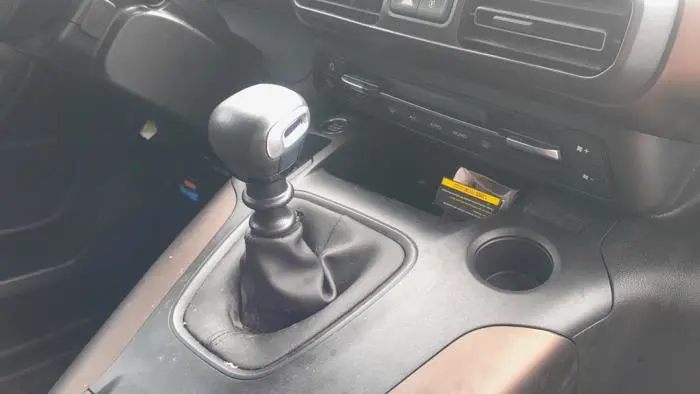 Gear stick Peugeot Rifter