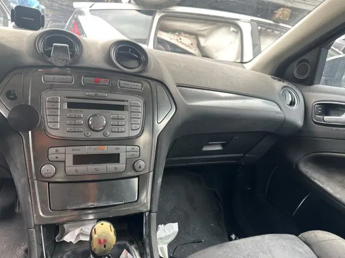 Radio CD player Ford Mondeo