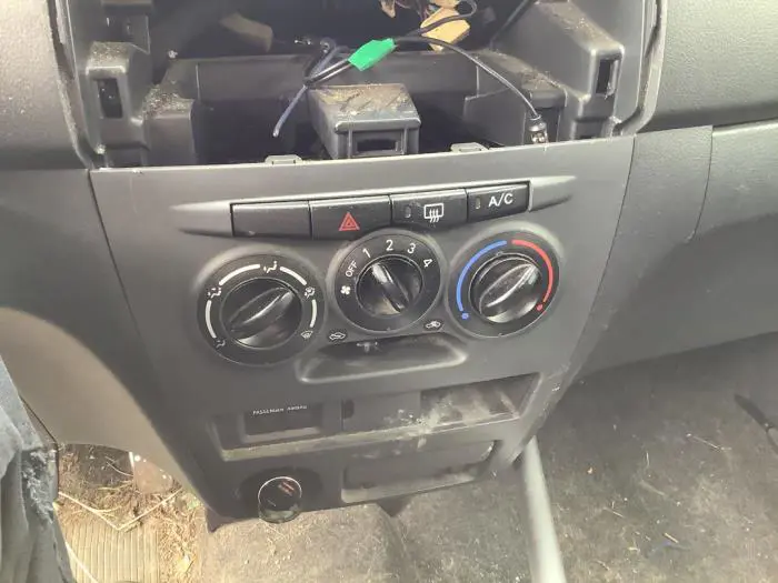 Heater control panel Daihatsu Materia