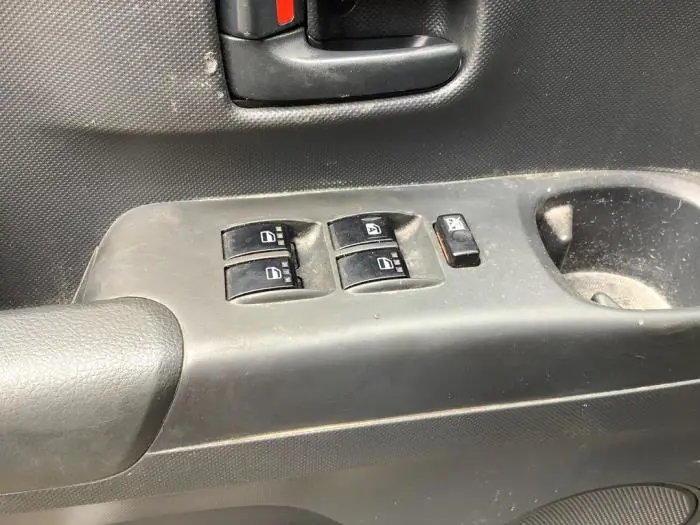 Electric window switch Daihatsu Materia