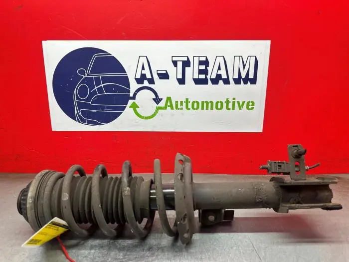 Front shock absorber, right Opel Astra