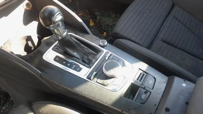 Middle console Audi A3