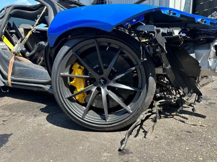 Front brake calliper, right McLaren 720S