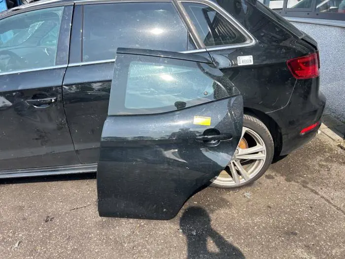 Rear door 4-door, left Toyota Aygo