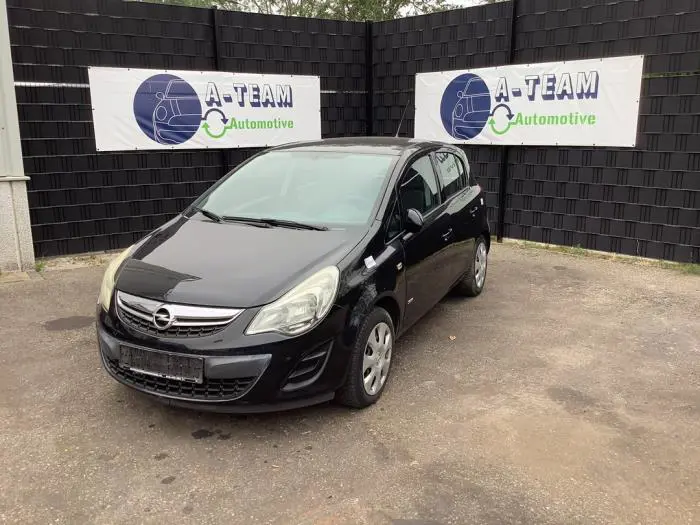 Petrol pump Opel Corsa