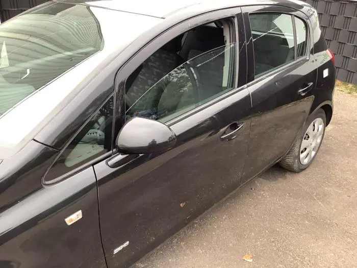 Door 4-door, front left Opel Corsa