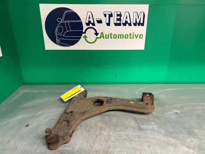 Front wishbone, left Opel Astra