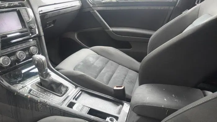 Armrest Volkswagen Golf