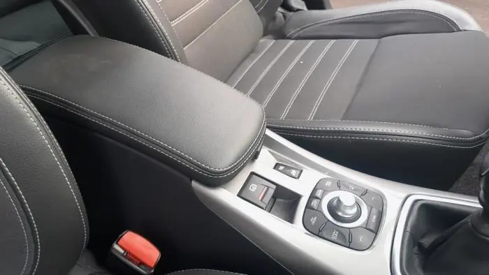 Armrest Renault Laguna