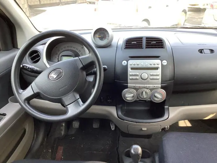 Steering wheel Daihatsu Sirion