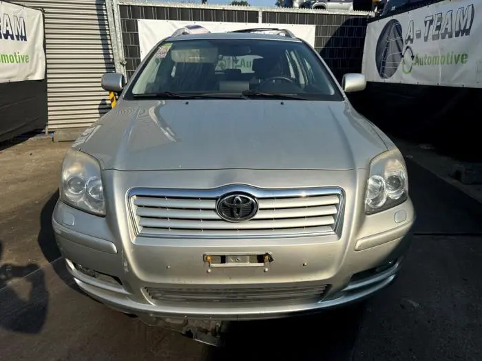 Front bumper Toyota Avensis