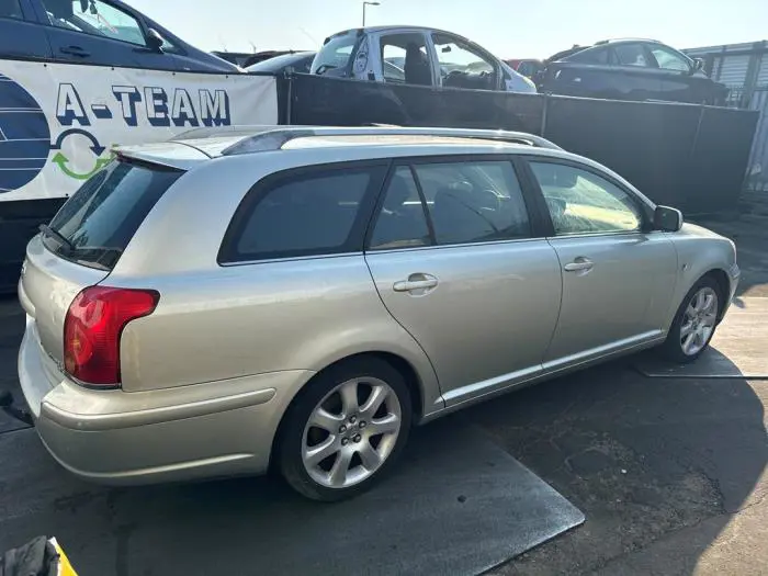 Rear door 4-door, right Toyota Avensis