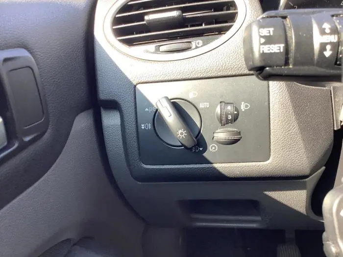 Light switch Ford Focus