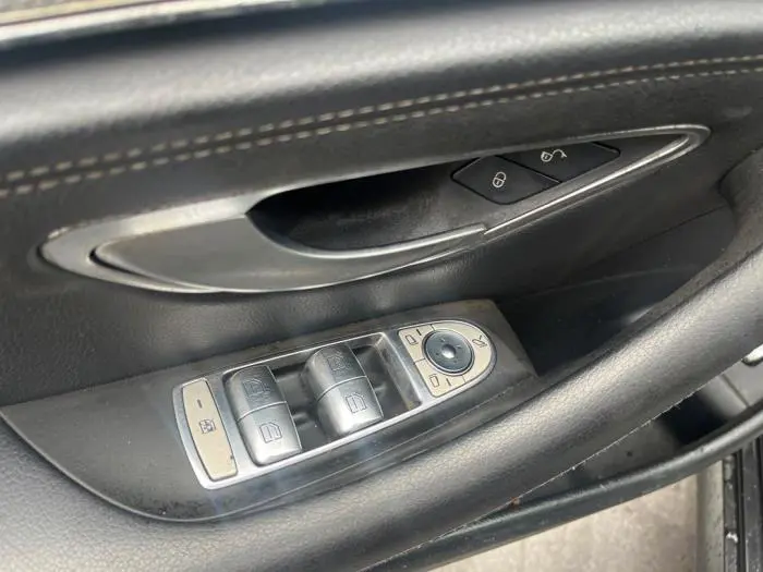 Electric window switch Mercedes E-Klasse