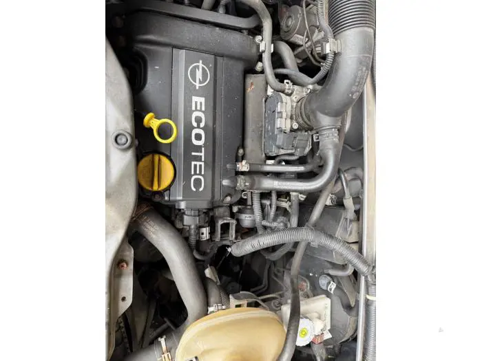 Engine Opel Agila