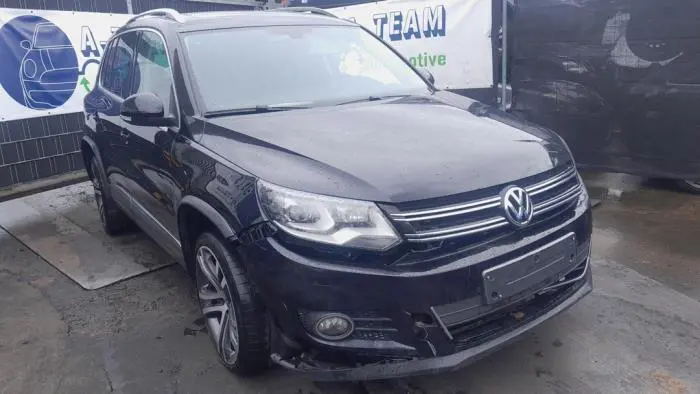 Knuckle, front right Volkswagen Tiguan