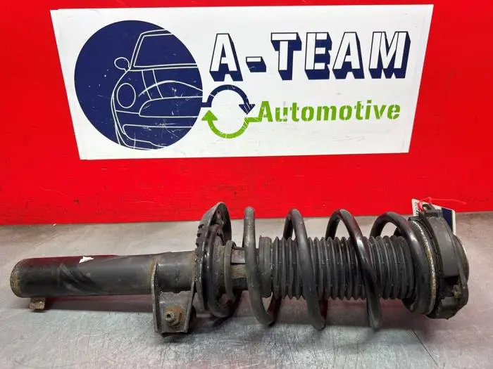 Front shock absorber, right Volkswagen Tiguan