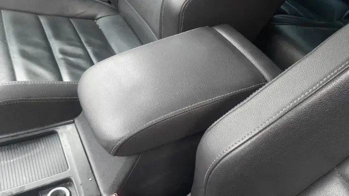 Armrest Volkswagen Golf