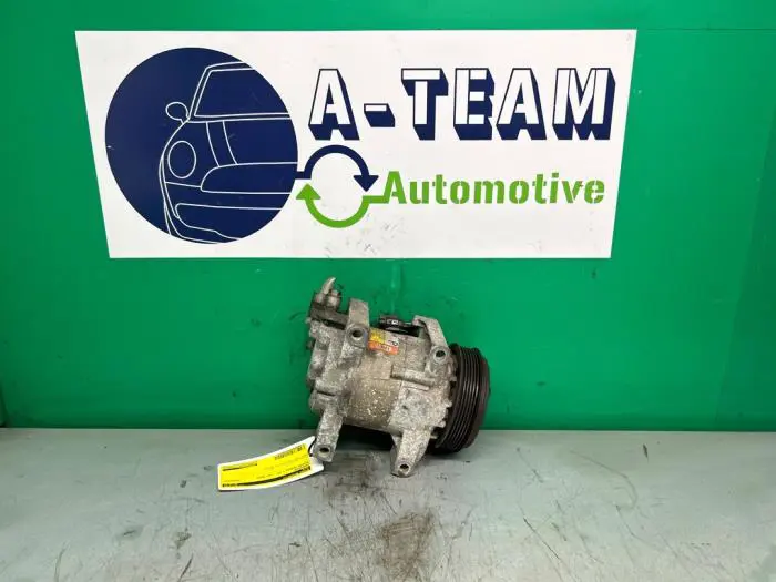 Air conditioning pump Nissan Almera Tino