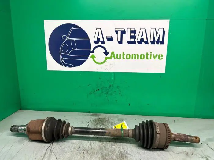 Front drive shaft, left Nissan Almera Tino