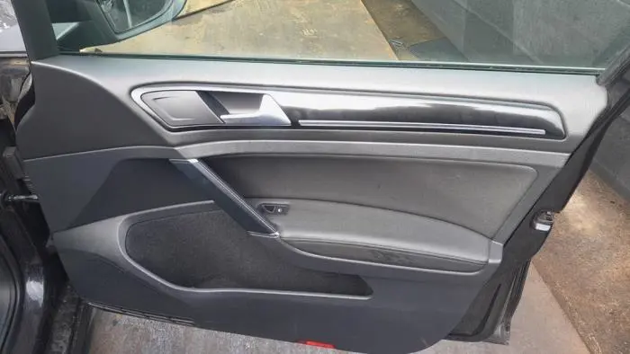 Front door trim 4-door, right Volkswagen Golf