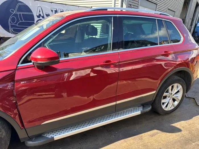 Wing mirror, left Volkswagen Tiguan