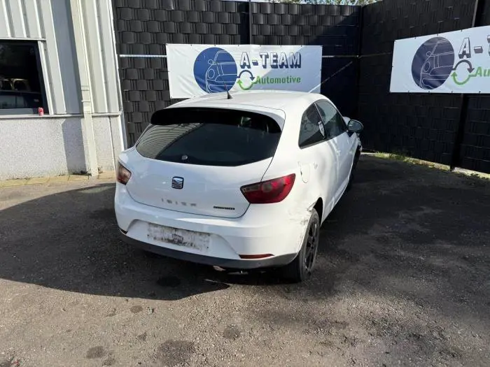 Petrol pump Seat Ibiza