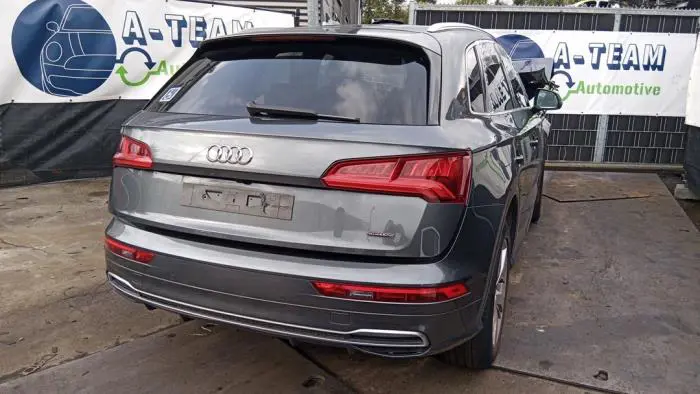 Rear bumper Audi Q5