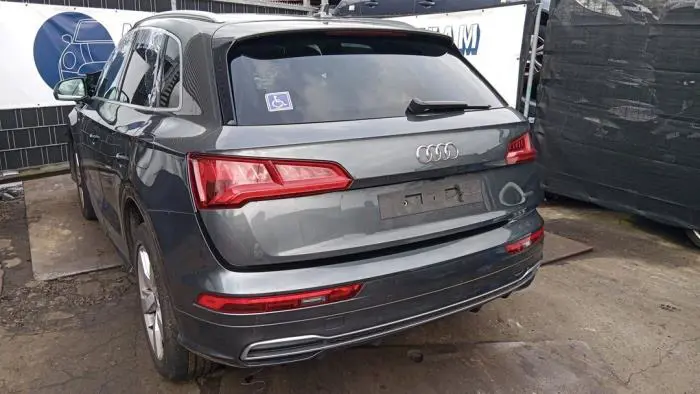 Knuckle, front left Audi Q5