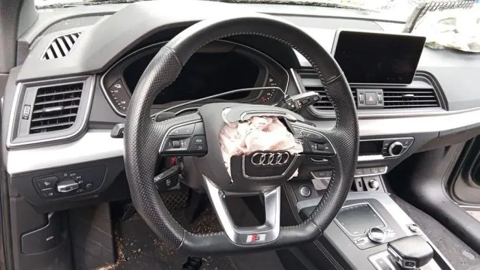 Steering wheel Audi Q5