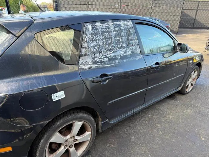 Rear door 4-door, right Mazda 3.