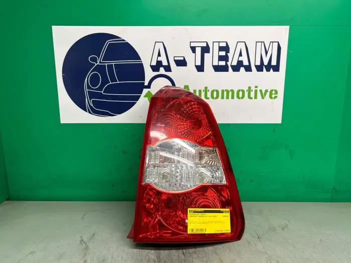 Taillight, right Chevrolet Nubira 03-