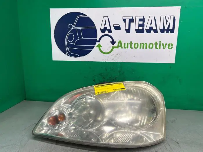 Headlight, left Chevrolet Nubira 03-