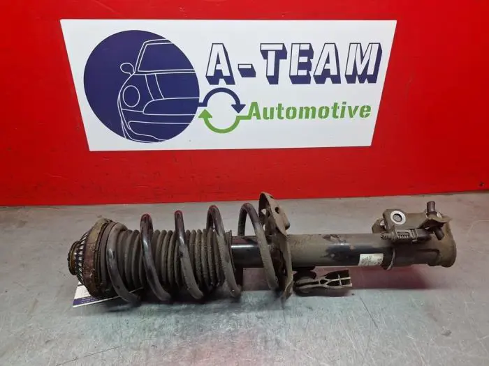 Fronts shock absorber, left Opel Astra