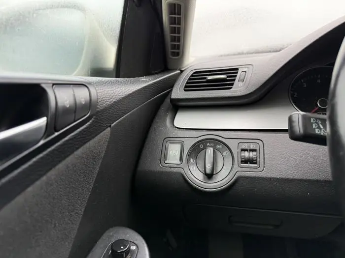 Light switch Volkswagen Passat