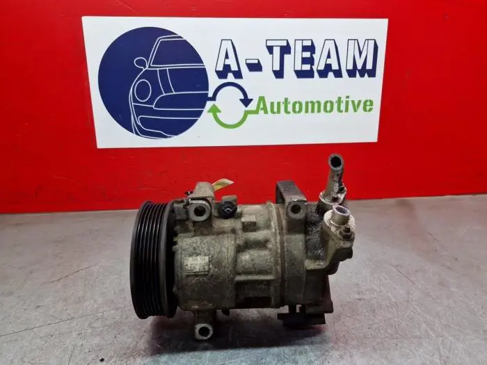 Air conditioning pump Peugeot 308