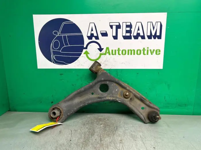 Front wishbone, right Toyota Aygo