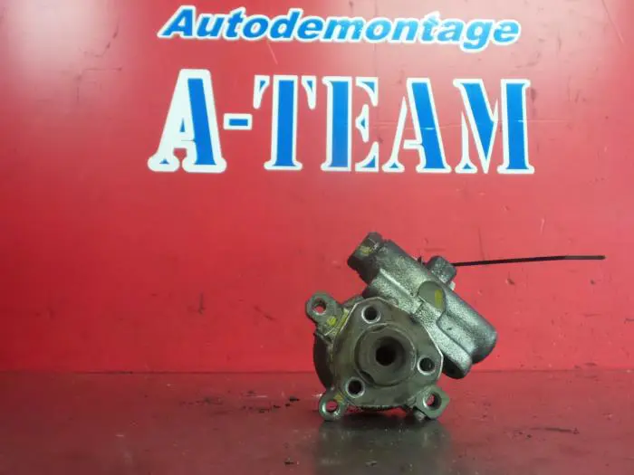 Power steering pump Volkswagen Golf