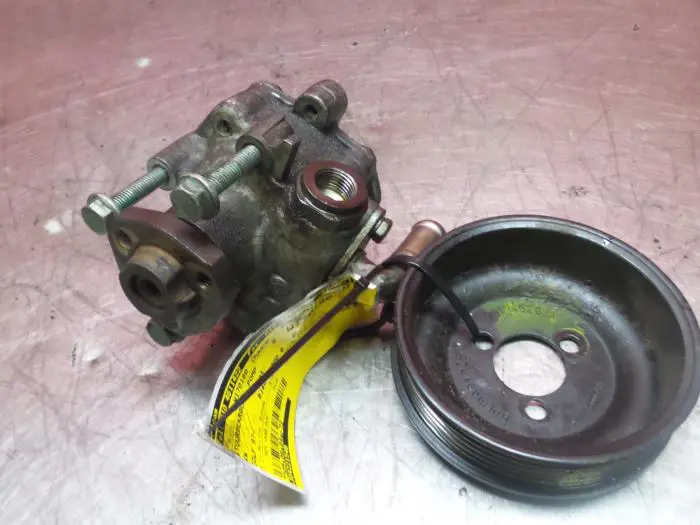 Power steering pump Volkswagen Golf