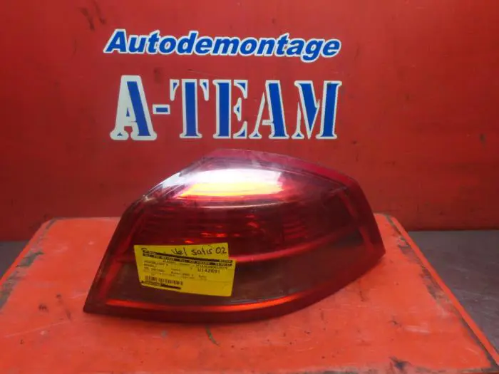 Taillight, right Renault Vel Satis